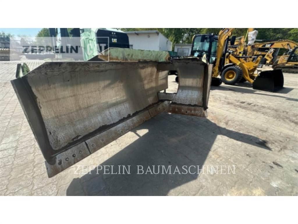 CAT D6K2LGP Telaketjupuskutraktorit
