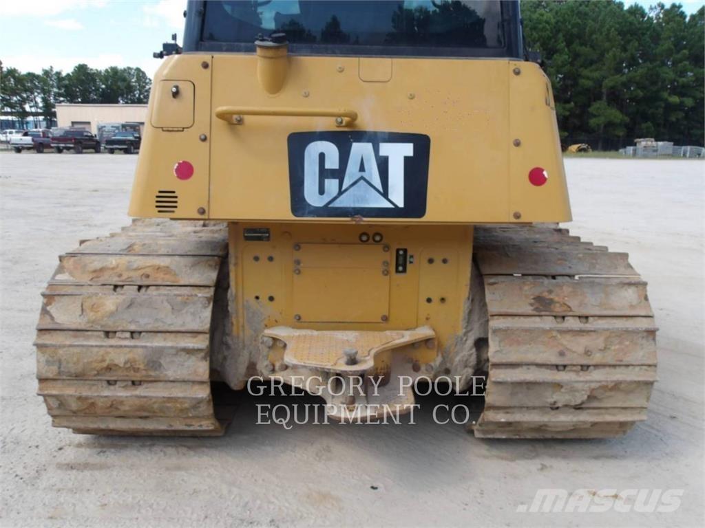 CAT D6K2LGP Telaketjupuskutraktorit