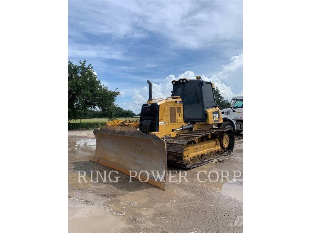 CAT D6K2LGPEW Telaketjupuskutraktorit