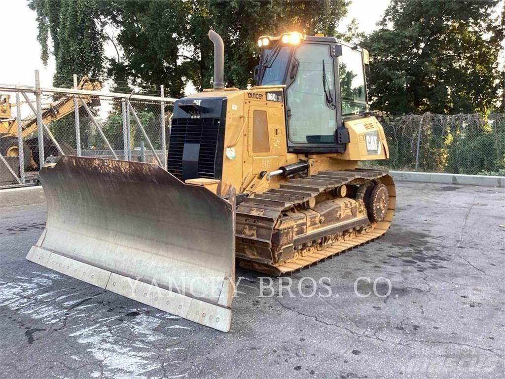 CAT D6K2XL Telaketjupuskutraktorit
