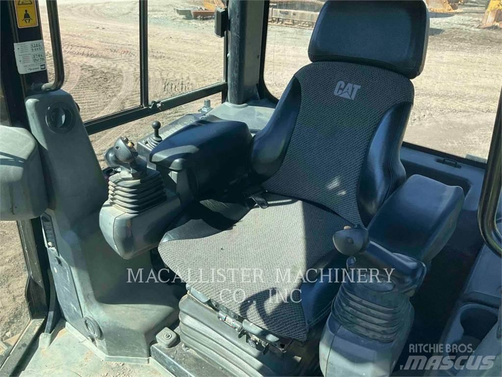 CAT D6K2XL Telaketjupuskutraktorit
