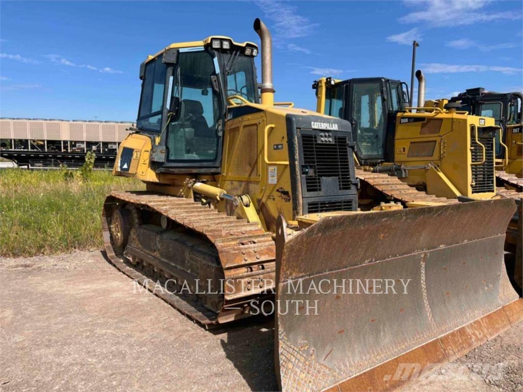 CAT D6KXL Telaketjupuskutraktorit