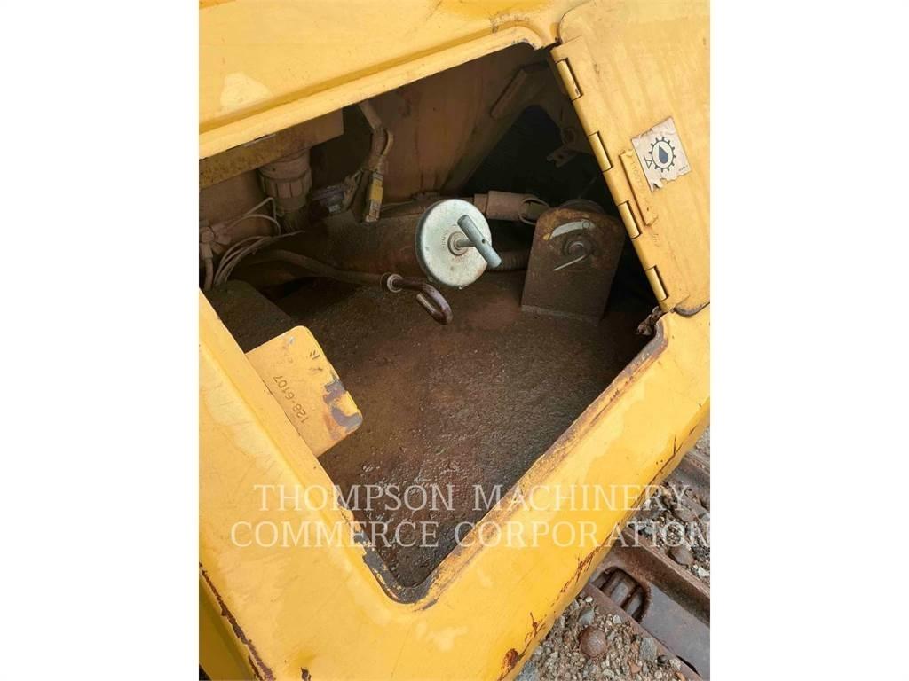 CAT D6MLGP Telaketjupuskutraktorit