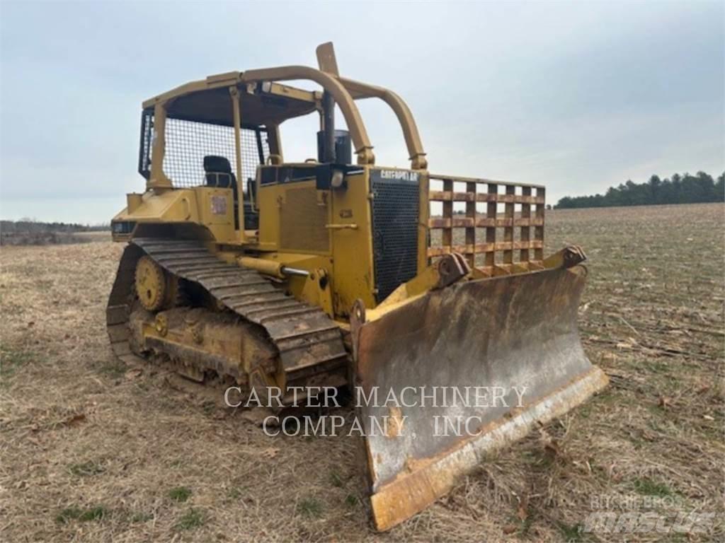 CAT D6MXL Telaketjupuskutraktorit