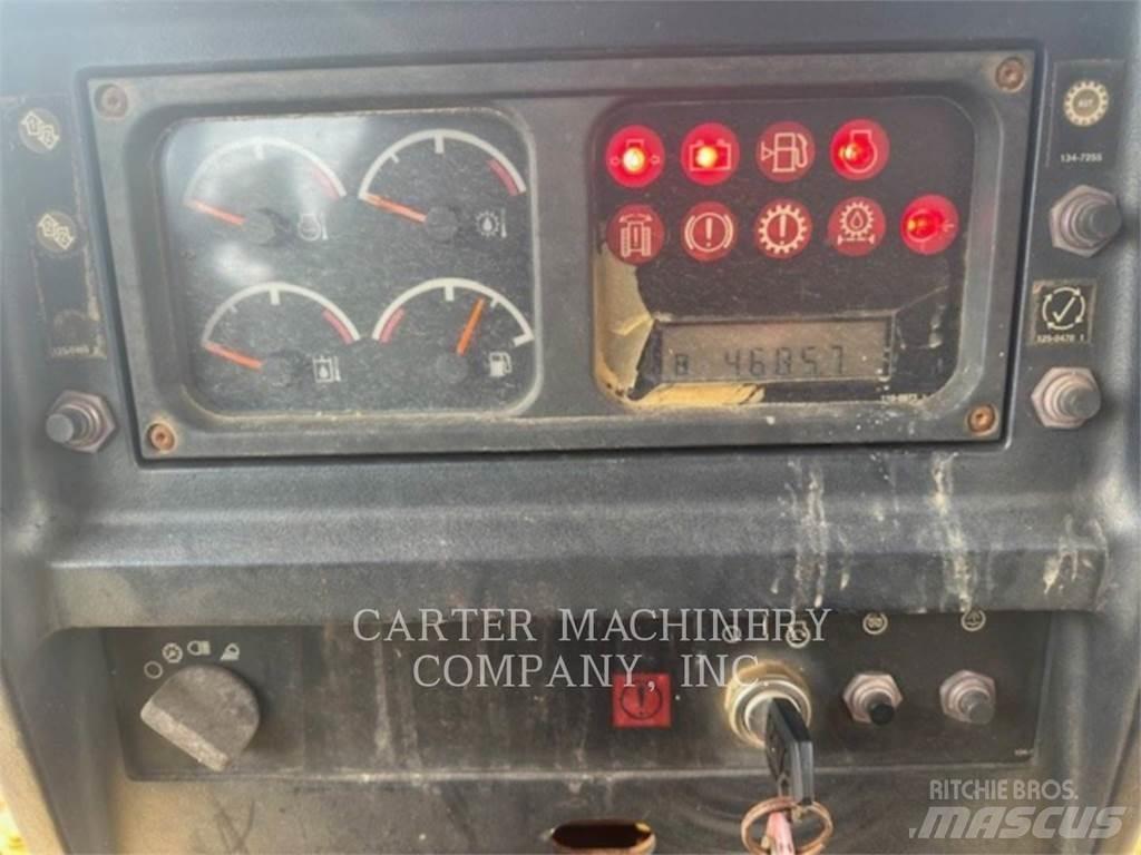 CAT D6MXL Telaketjupuskutraktorit