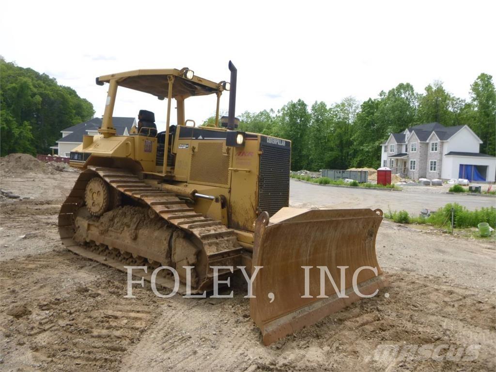 CAT D6MXL Telaketjupuskutraktorit