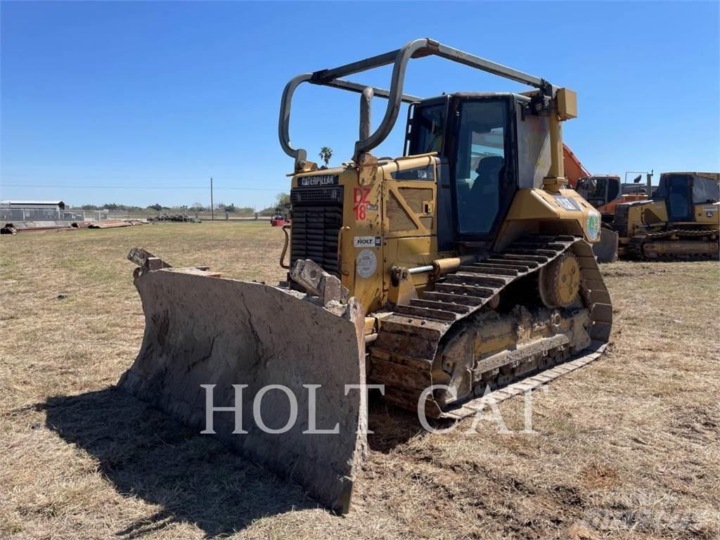 CAT D6N Telaketjupuskutraktorit