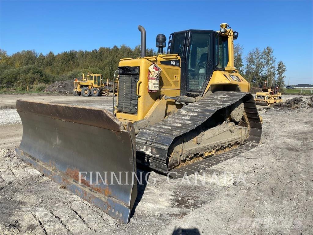 CAT D6N Telaketjupuskutraktorit