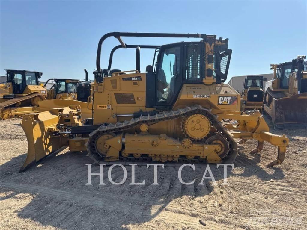 CAT D6N 3D Telaketjupuskutraktorit