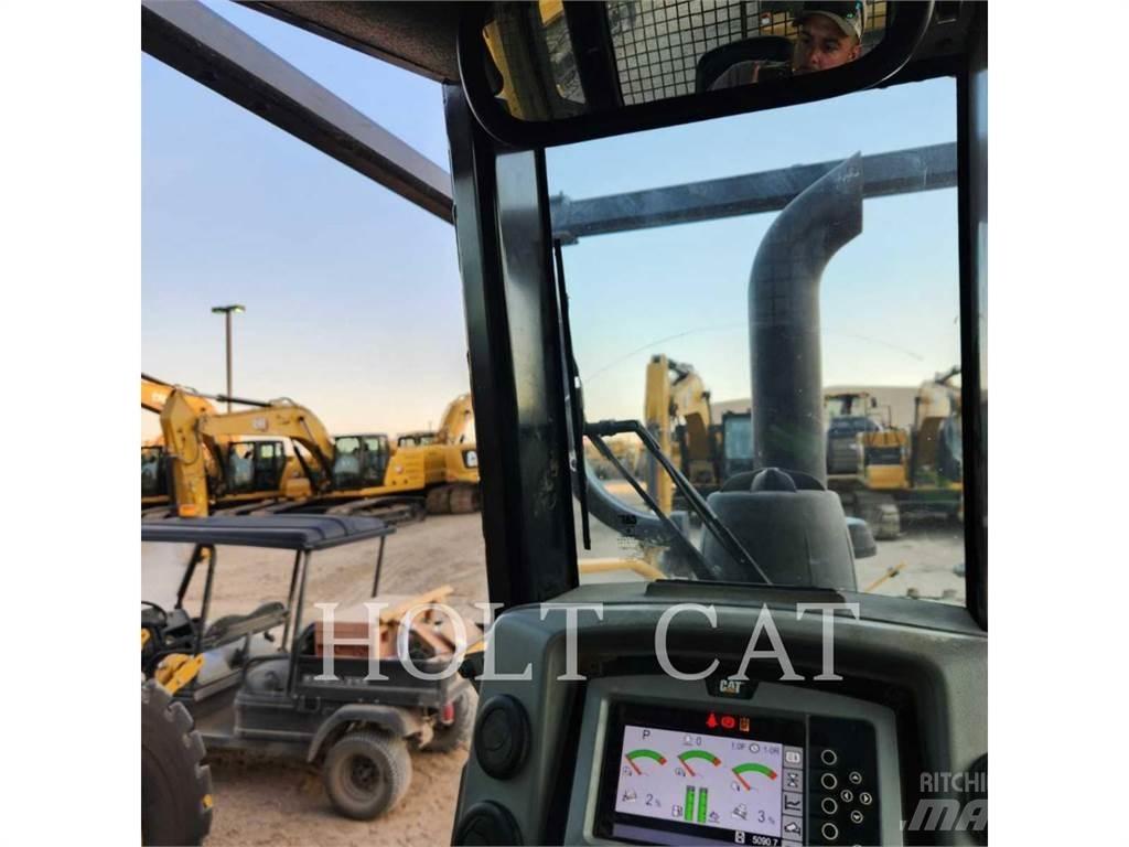 CAT D6N LGP Telaketjupuskutraktorit