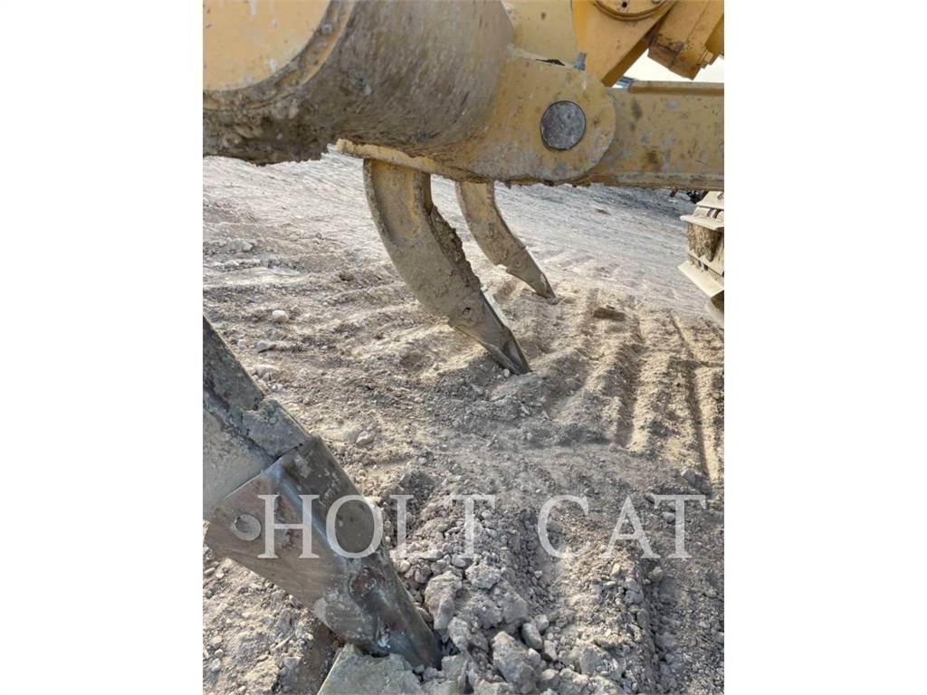 CAT D6N LGP Telaketjupuskutraktorit