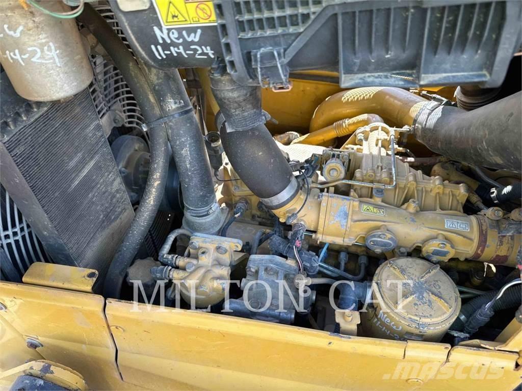 CAT D6N LGP Telaketjupuskutraktorit