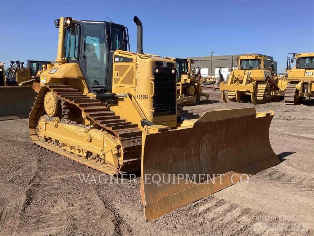 CAT D6N LGP Telaketjupuskutraktorit