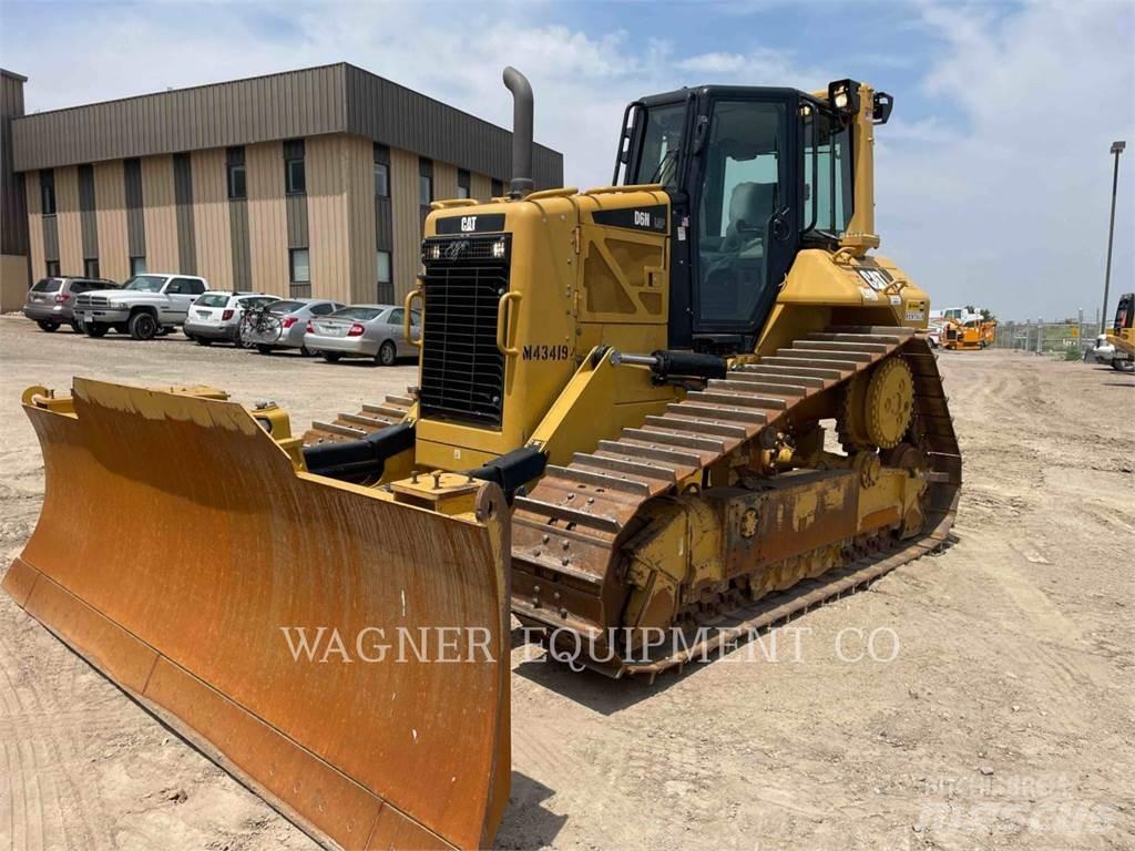 CAT D6N LGP Telaketjupuskutraktorit