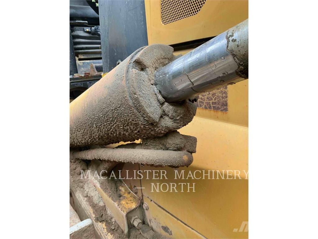 CAT D6NL Telaketjupuskutraktorit