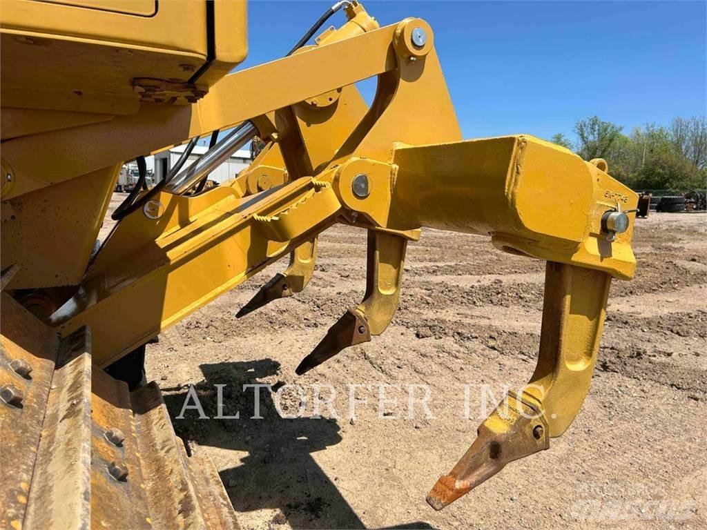CAT D6NLGP Telaketjupuskutraktorit