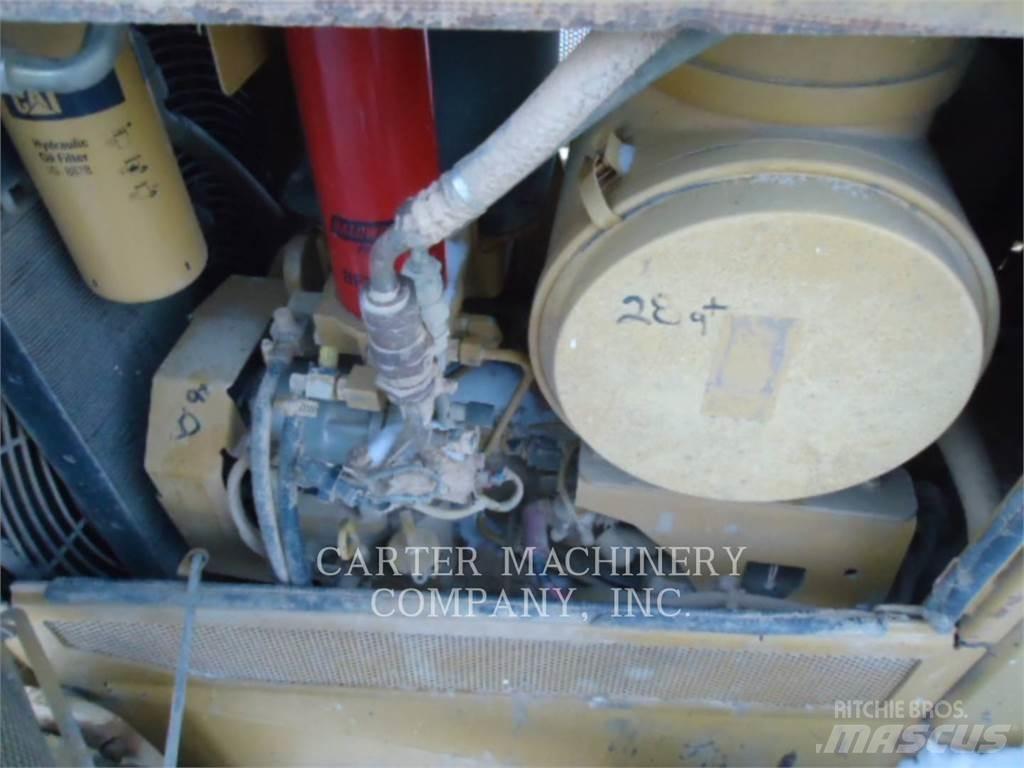 CAT D6NLGP Telaketjupuskutraktorit