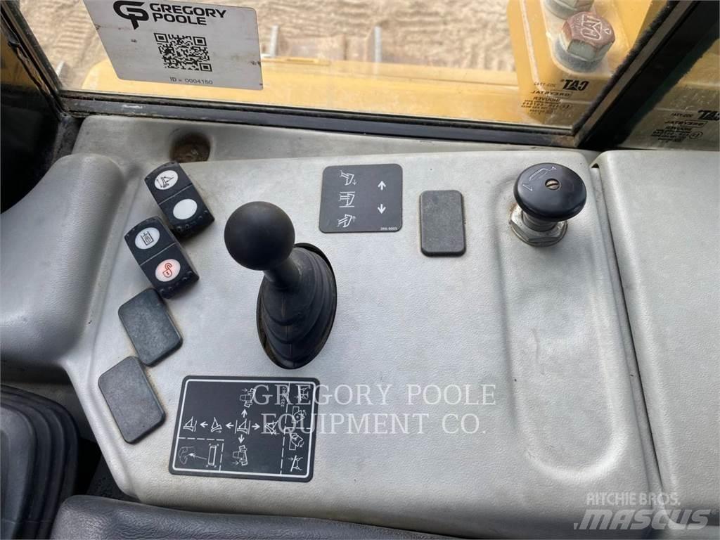 CAT D6NLGP Telaketjupuskutraktorit