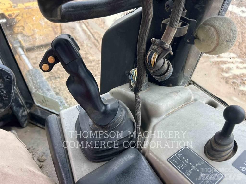 CAT D6NLGP Telaketjupuskutraktorit