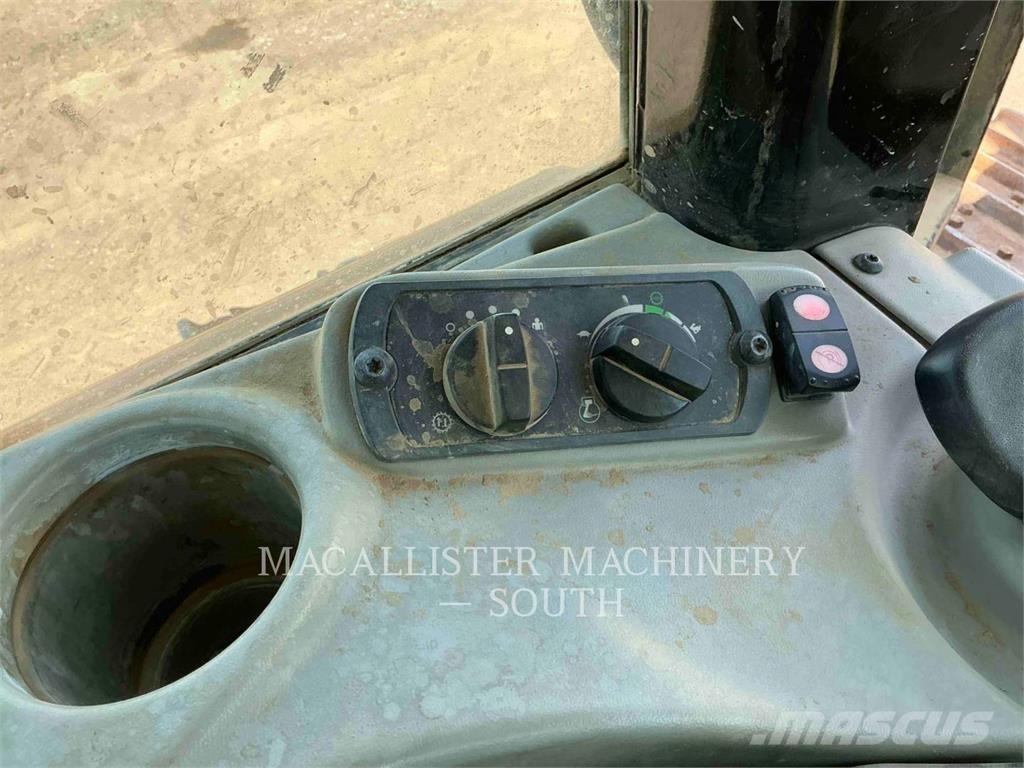 CAT D6NLGP Telaketjupuskutraktorit