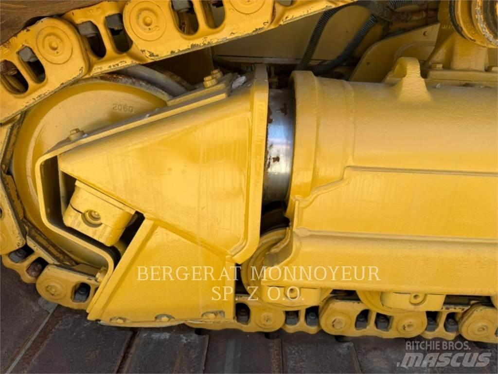 CAT D6NXL Telaketjupuskutraktorit