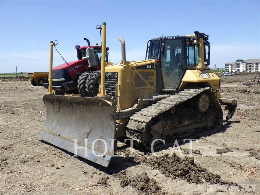 CAT D6NXL Telaketjupuskutraktorit