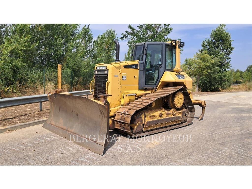 CAT D6NXL Telaketjupuskutraktorit