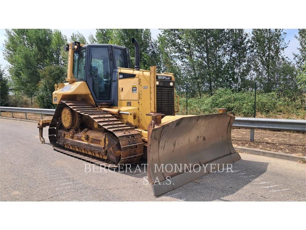 CAT D6NXL Telaketjupuskutraktorit