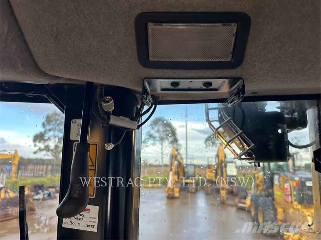 CAT D6NXL Telaketjupuskutraktorit