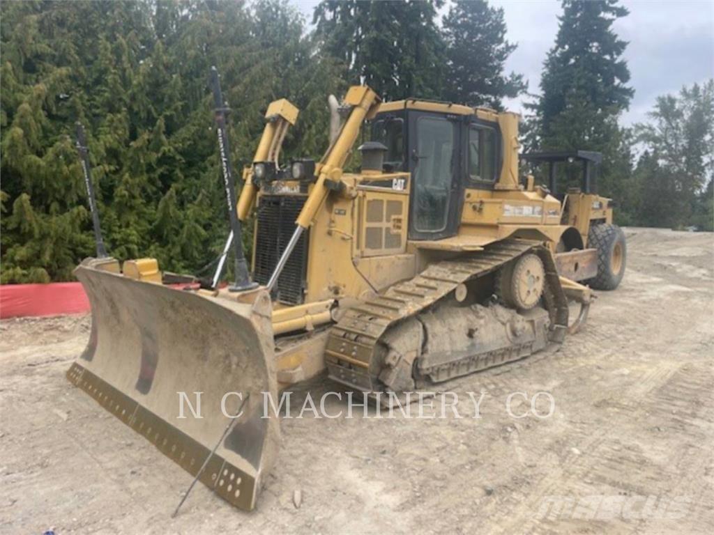 CAT D6R XLVPAT Telaketjupuskutraktorit