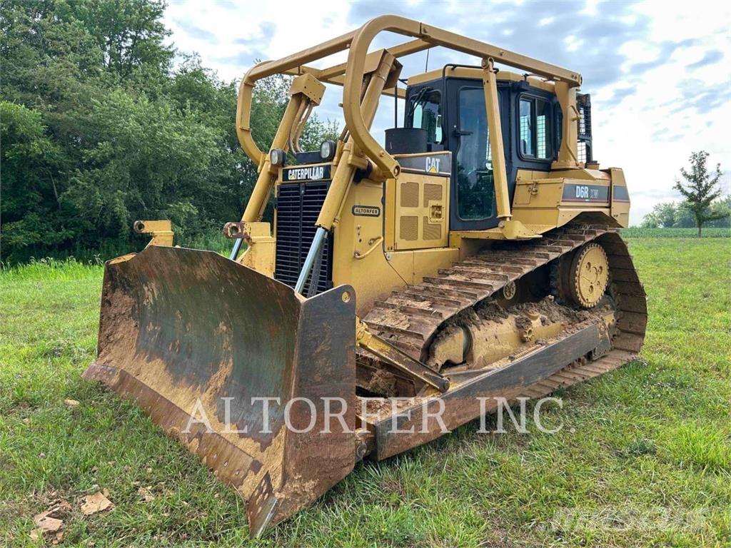CAT D6RII XW Telaketjupuskutraktorit