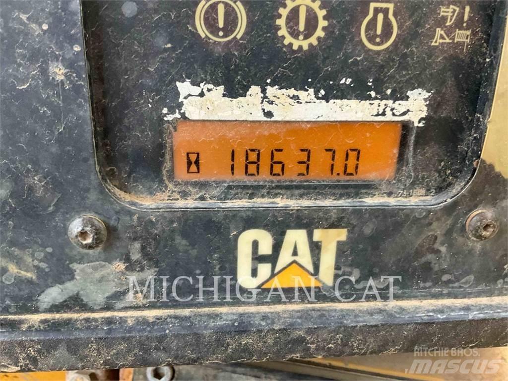 CAT D6RL Telaketjupuskutraktorit