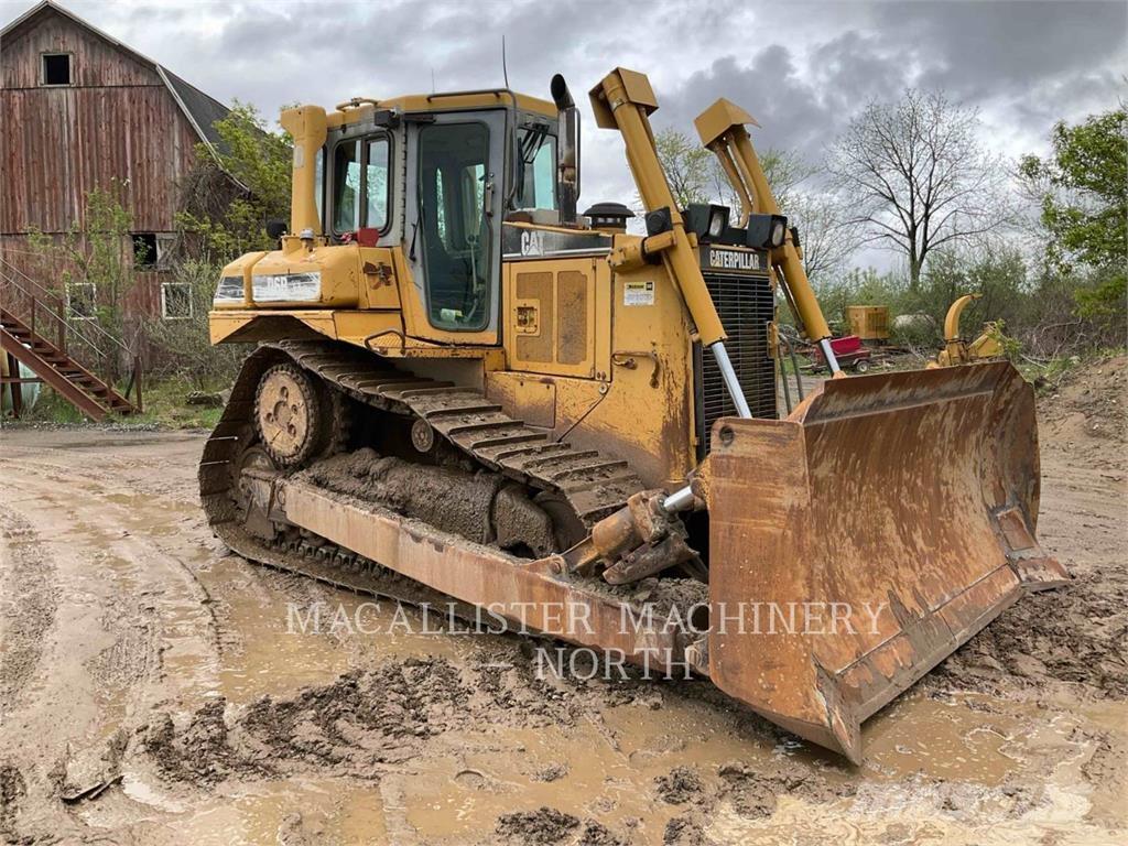 CAT D6RXL Telaketjupuskutraktorit