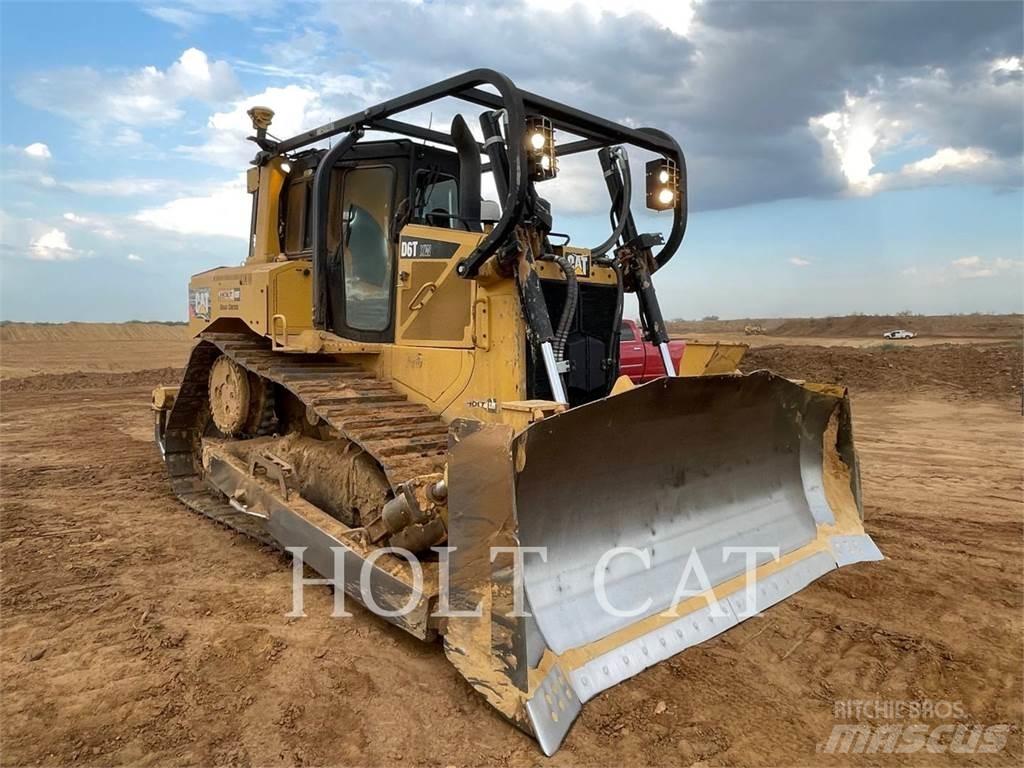 CAT D6T Telaketjupuskutraktorit