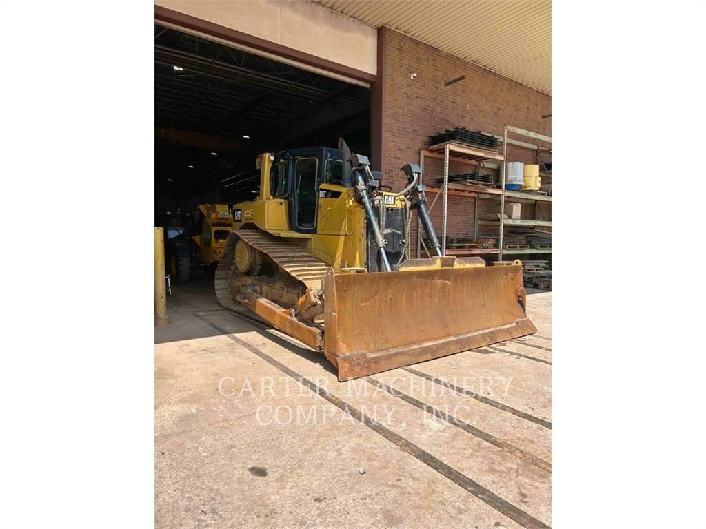 CAT D6T Telaketjupuskutraktorit