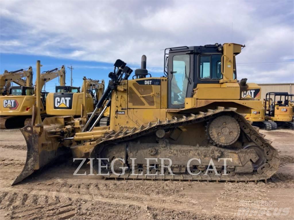 CAT D6T Telaketjupuskutraktorit