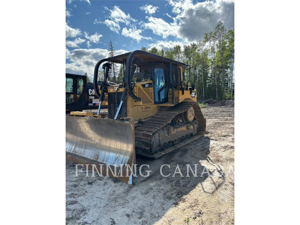 CAT D6T Telaketjupuskutraktorit