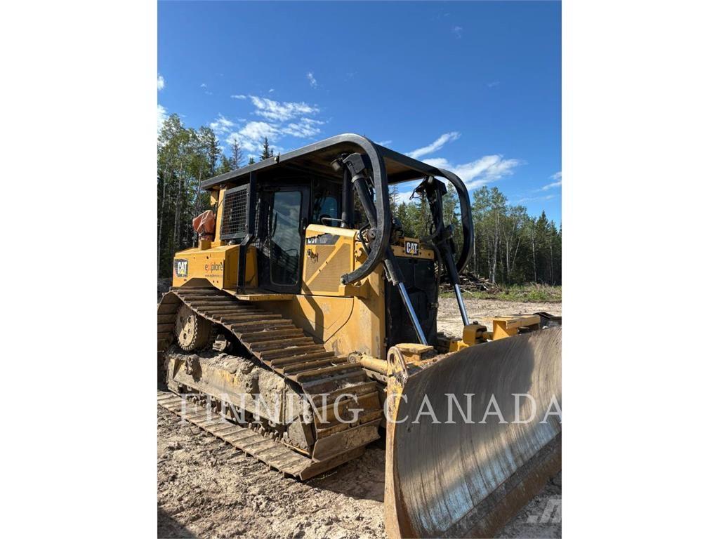 CAT D6T Telaketjupuskutraktorit