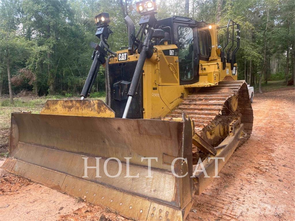 CAT D6T Telaketjupuskutraktorit