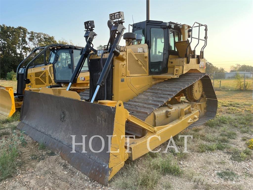 CAT D6T Telaketjupuskutraktorit