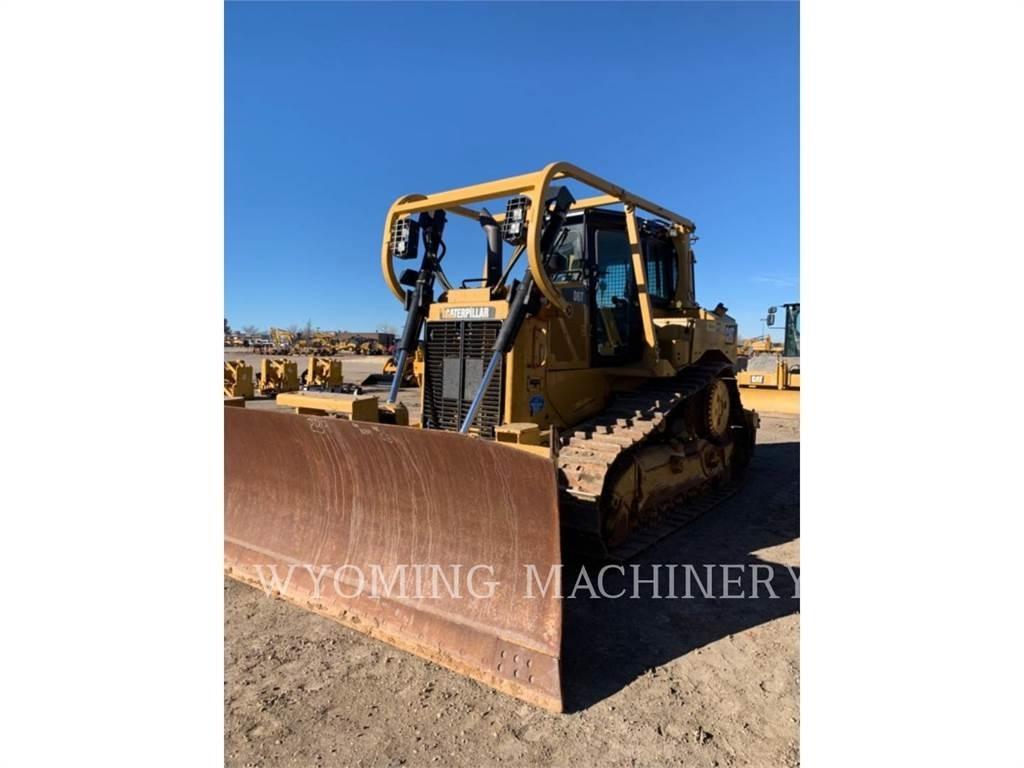 CAT D6T Telaketjupuskutraktorit