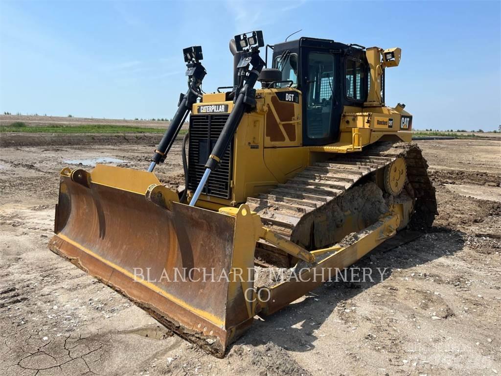CAT D6T LGP Telaketjupuskutraktorit