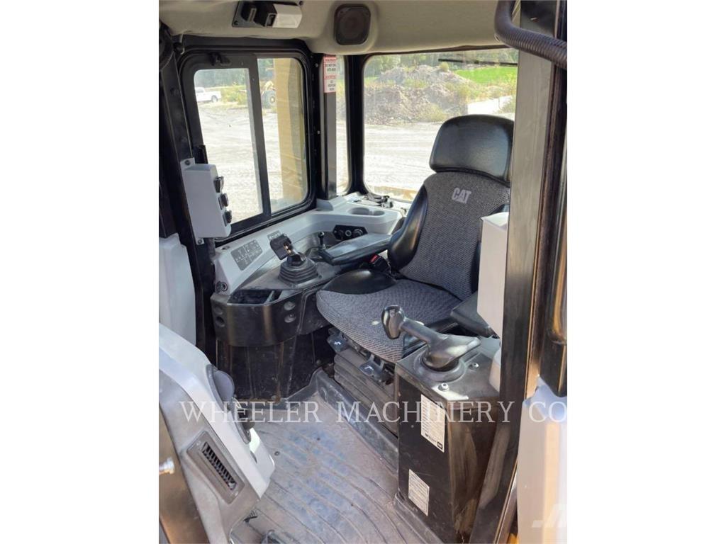 CAT D6T LGP VP Telaketjupuskutraktorit