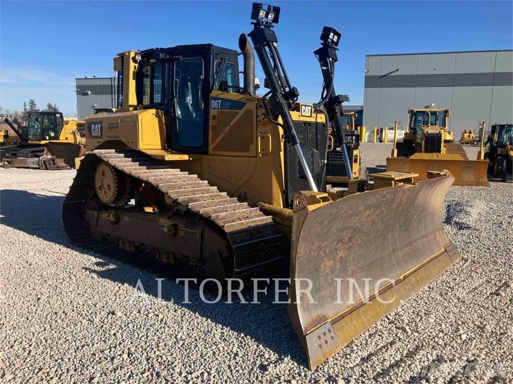 CAT D6T LGPPAT Telaketjupuskutraktorit