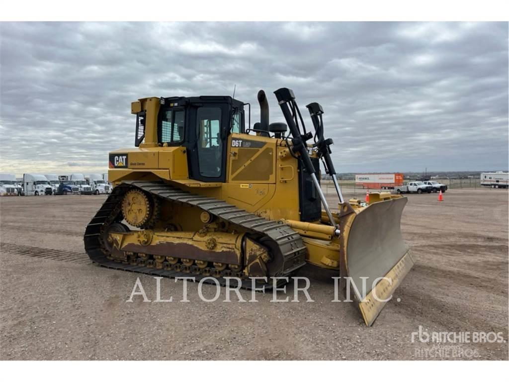 CAT D6T LGPPAT Telaketjupuskutraktorit