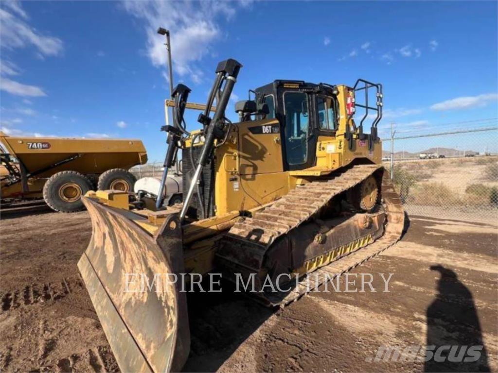 CAT D6T LGPPAT Telaketjupuskutraktorit