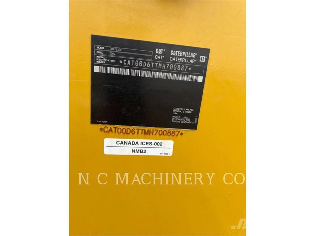 CAT D6T LGPVP Telaketjupuskutraktorit