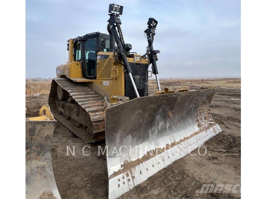 CAT D6T LGPVP Telaketjupuskutraktorit