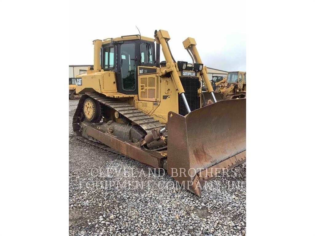 CAT D6T XW Telaketjupuskutraktorit