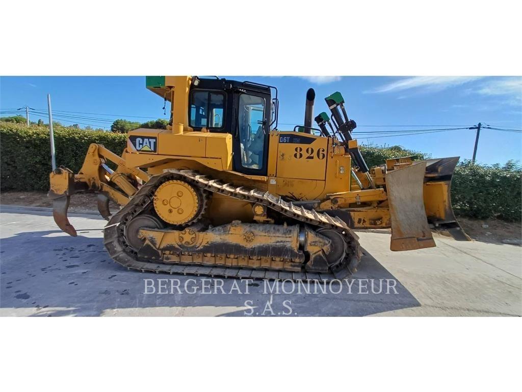 CAT D6T3B XW Telaketjupuskutraktorit
